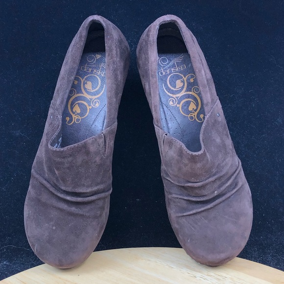 Dansko Nori Women’s Size 10.5 - 11 US Brown Suede Comfort Studded Heel Clogs - Picture 8 of 9